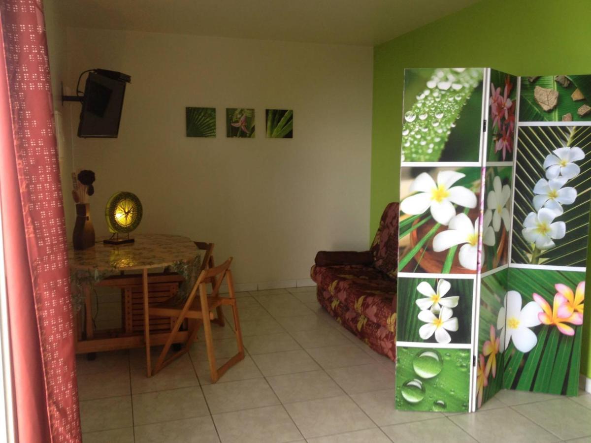 Les Kreol'Inns Chalets De Charme แซ็งต์-เลอ ภายนอก รูปภาพ